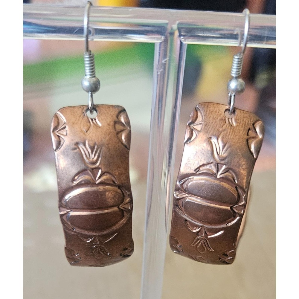 Vintage Signed Levi B Chavez Southwestern Tooled Copper Wide Hoop Earrings